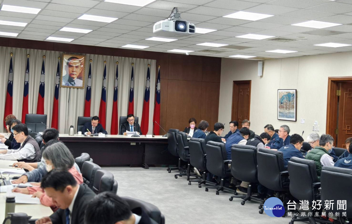 縣長王惠美北上拜會行政院爭取重大建設,伸港青年住宅土地變更案露曙光。圖/彰化縣政府提供