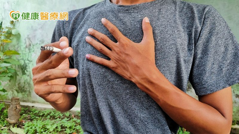 中年司機日抽2、3菸提神 胸悶就醫竟是二次「血管阻塞」險喪命!