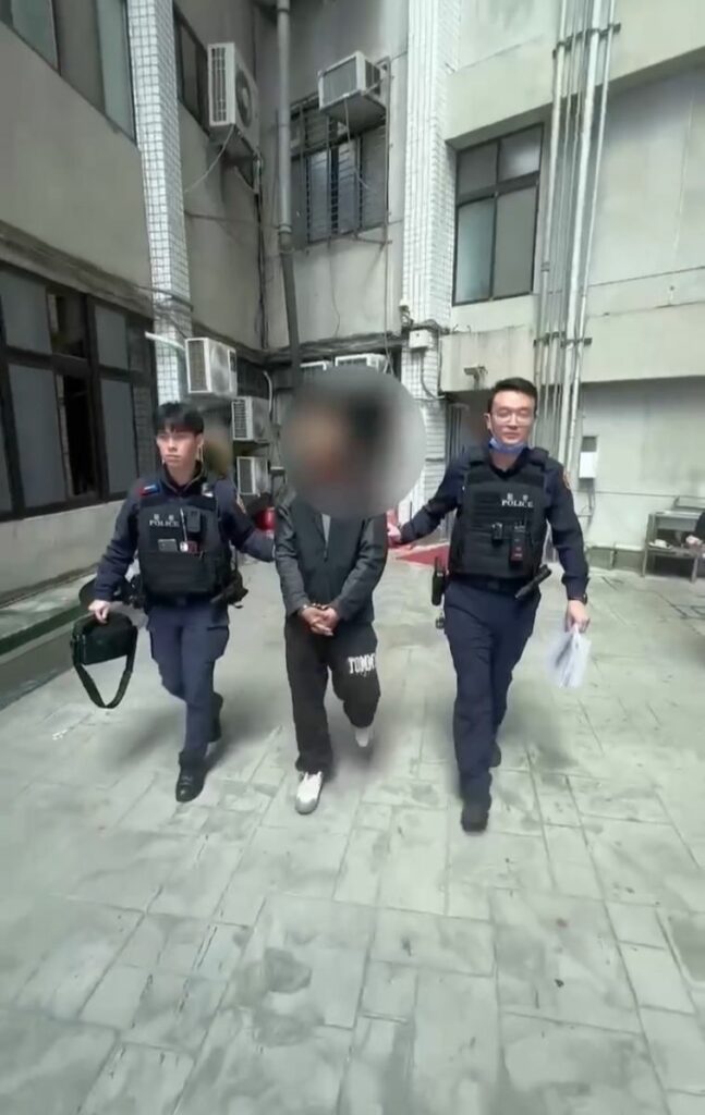 警詢後依竊盜罪移送新北地方檢察署偵辦