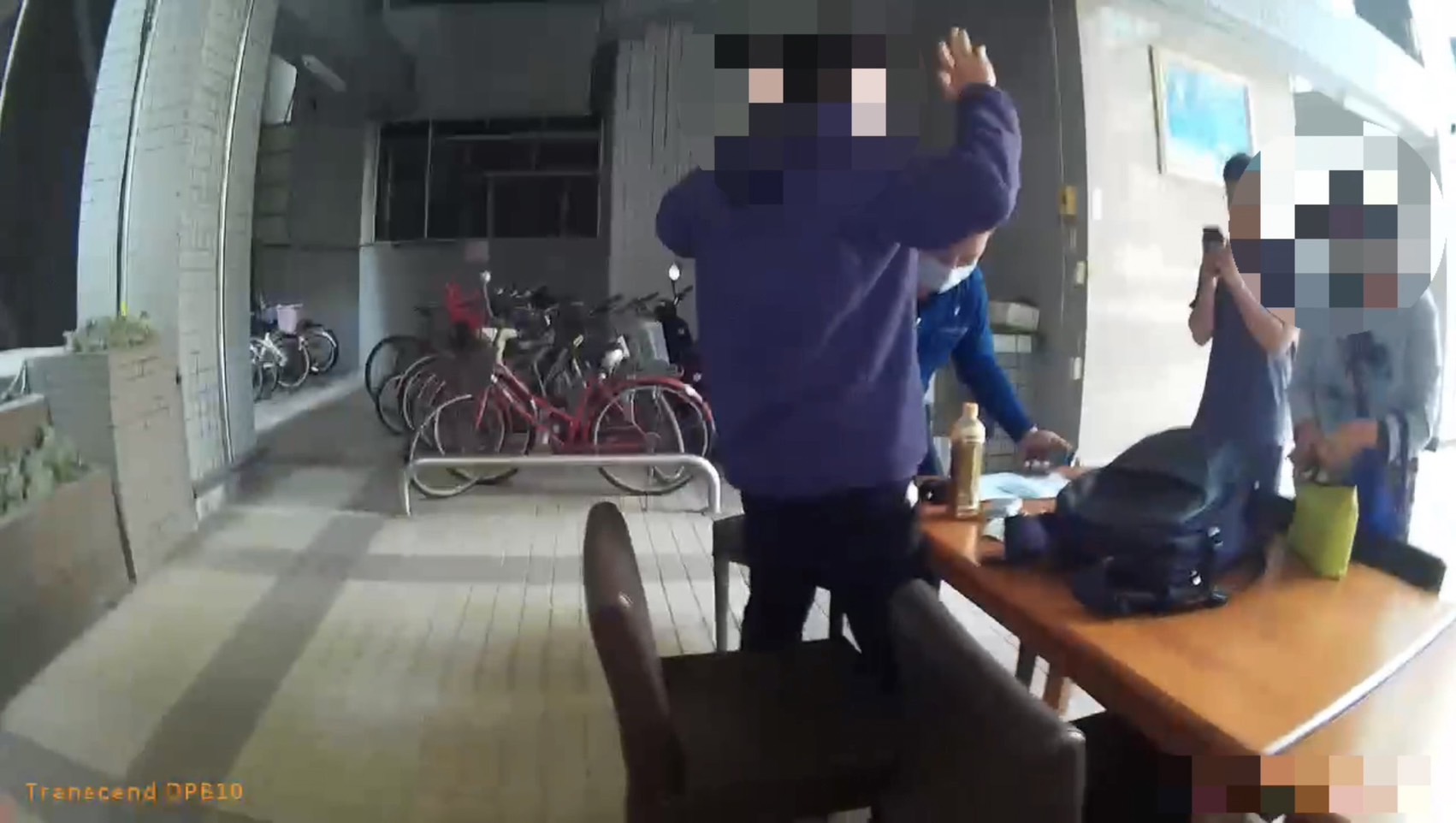 熱心女助左營警逮詐欺車手 護住百萬款項