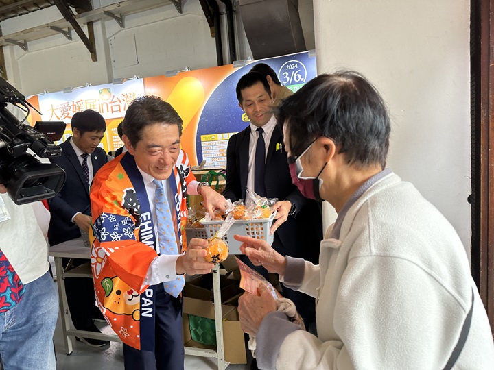 愛媛縣長中村時廣訪台 參加大愛媛展推嘉農棒球音樂劇