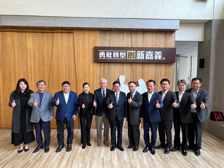 台積電落腳嘉義縣　蔡易餘與魏哲家2月關鍵照片曝光 241