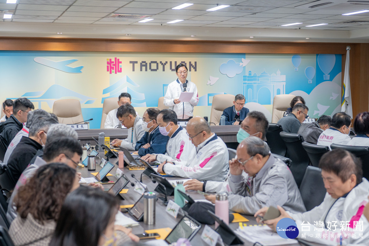 張市長主持市政會議。