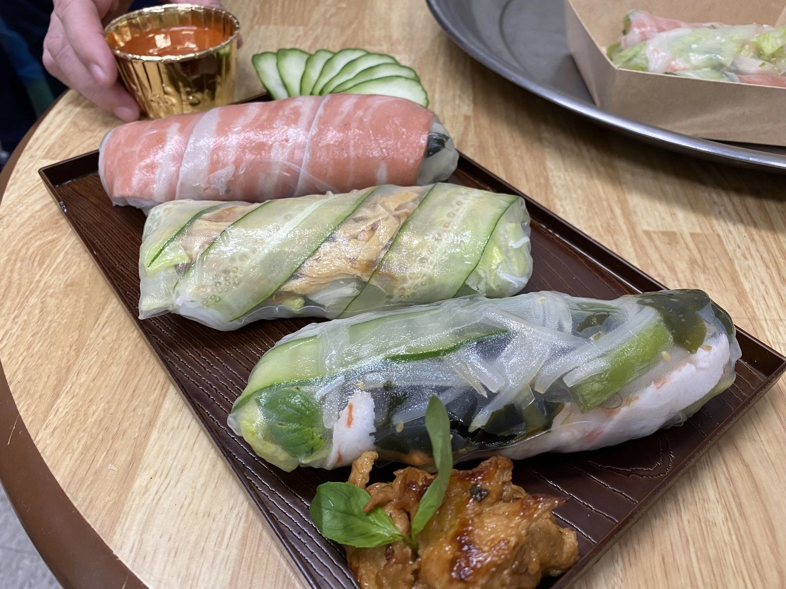 總舖師團隊研發的創意蔬食料理,僅限與醫院同仁分享,供不應求