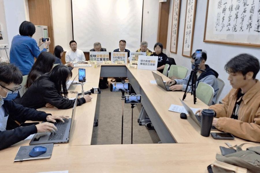 指調整電價是必然趨勢!洪申翰:長期低價使大戶失選綠電誘因 224 照片來源:監督施政聯盟