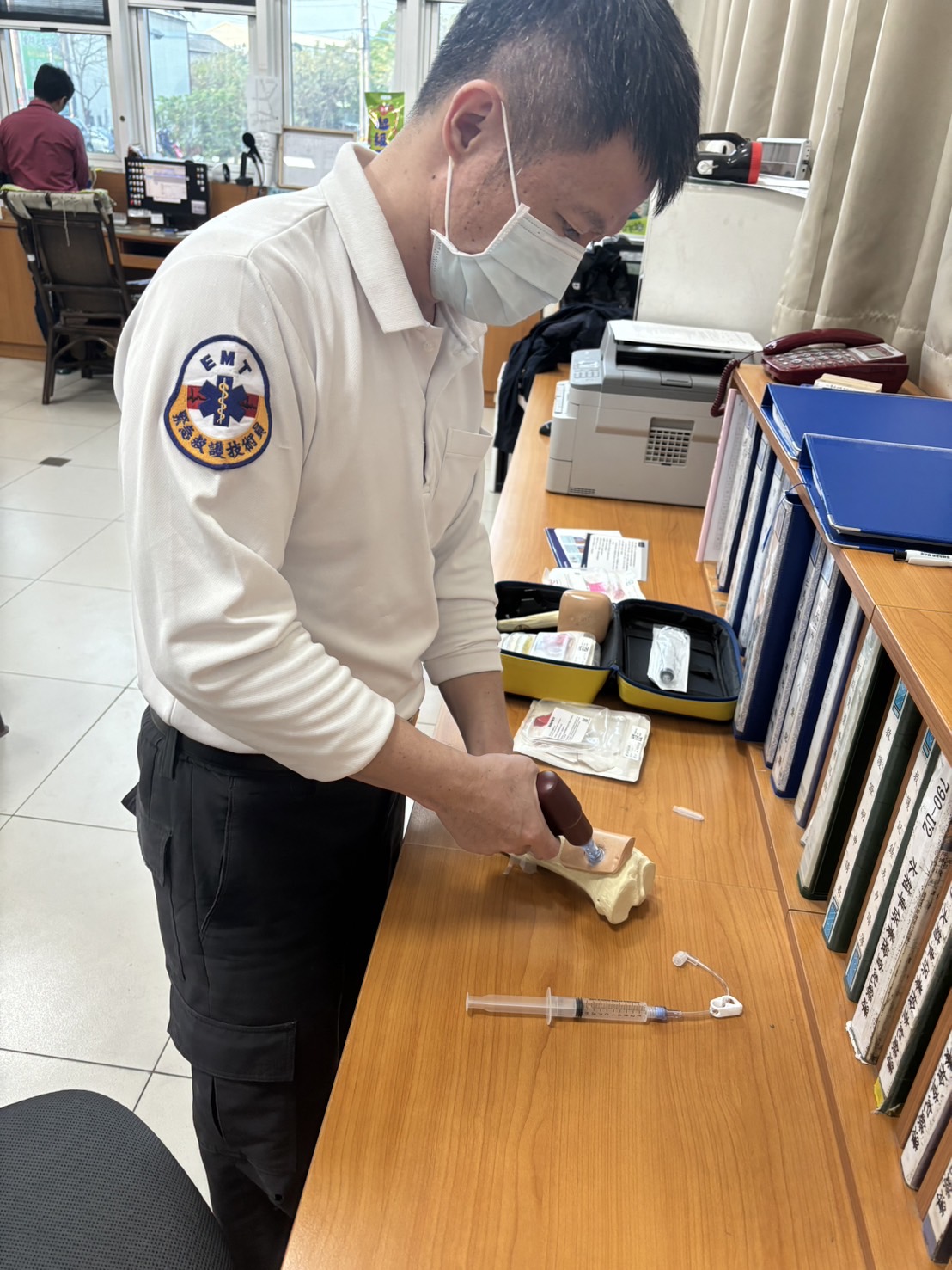 救護技術再優化! 「骨針」成功搶命再加1。〈圖/記者蔡宗武翻攝〉