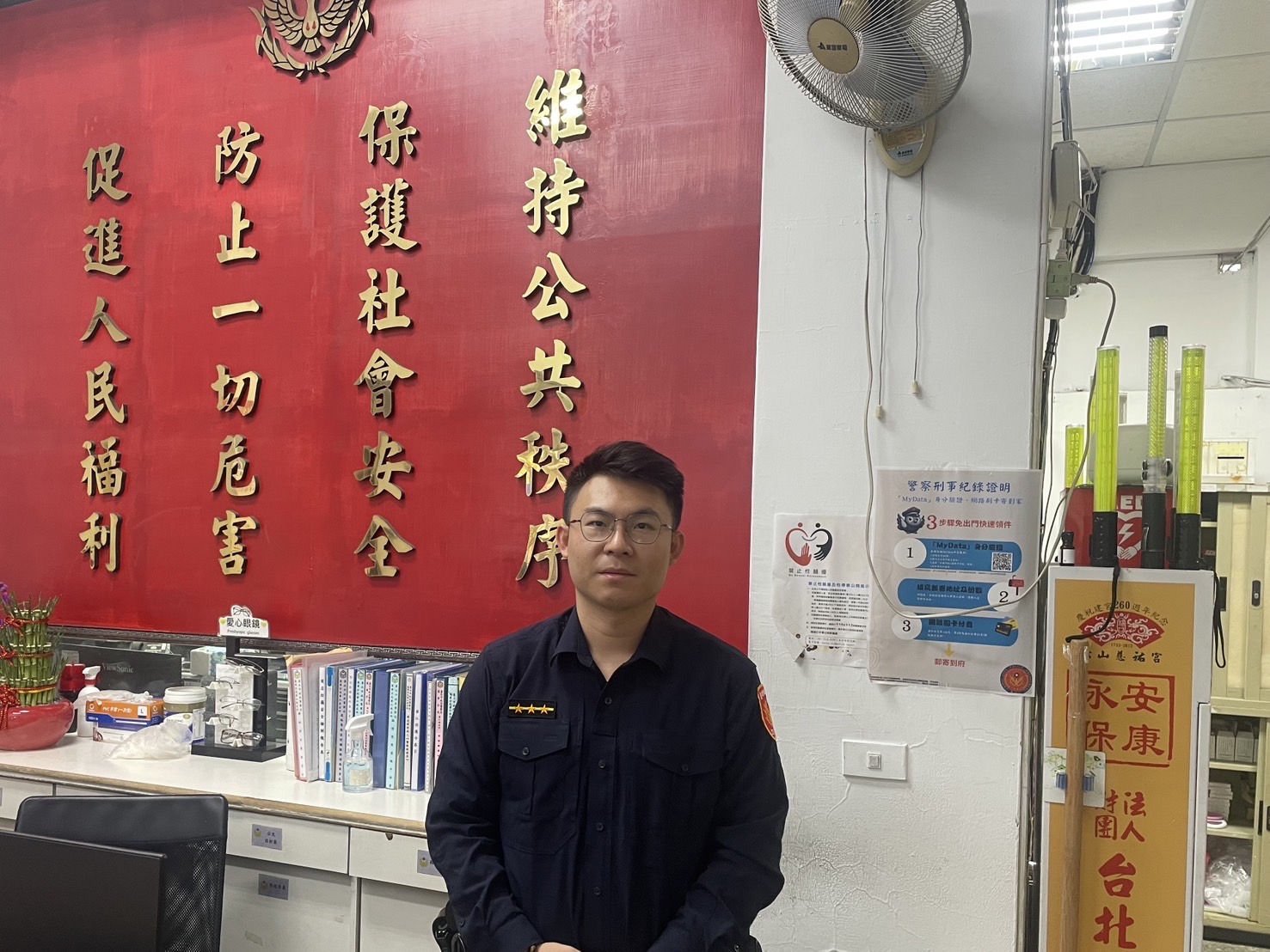 萬華警鍾育致呼籲，家中若有失智或易走失之家人，應多加關心與照顧，避免讓他們單獨外出。 （圖/記者 張泓笙翻攝）