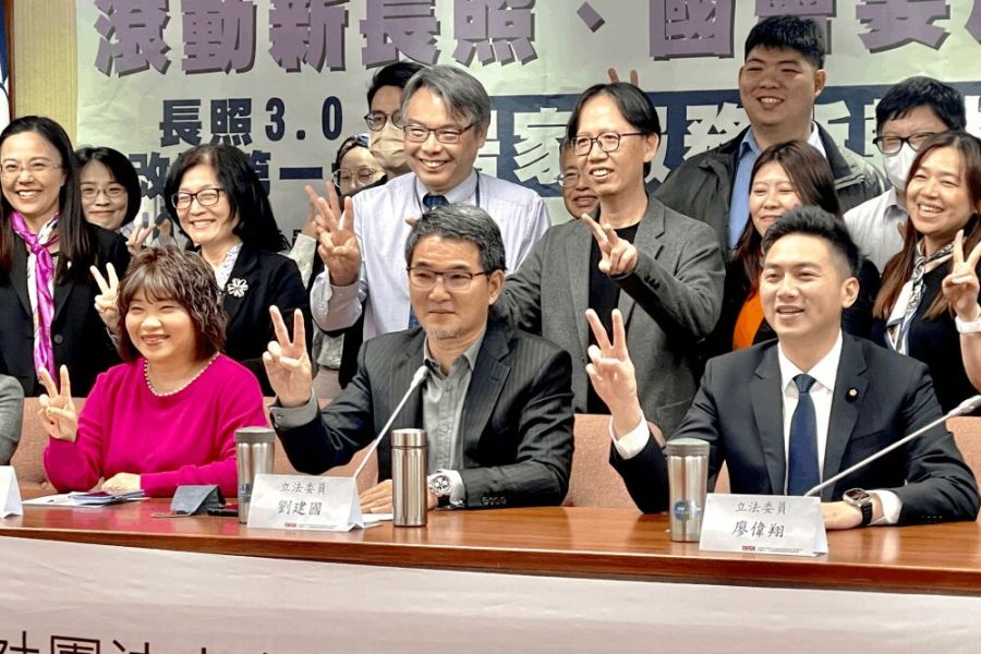 有影/【長照改革2-1】認了運作過程「走精」!長照司:現在就處理免等 215 照片來源:CNEWS匯流新聞網邱璽臣攝