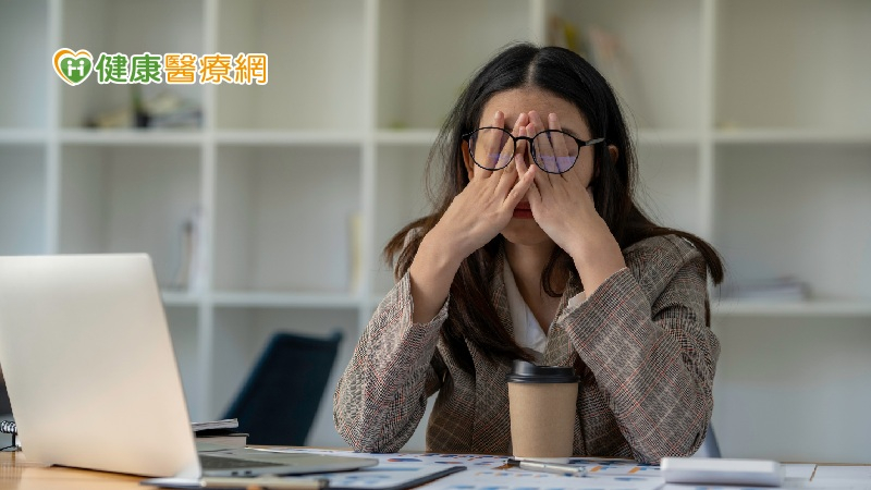現代人為何深受慢性發炎所苦? 「這四點」累積造成的