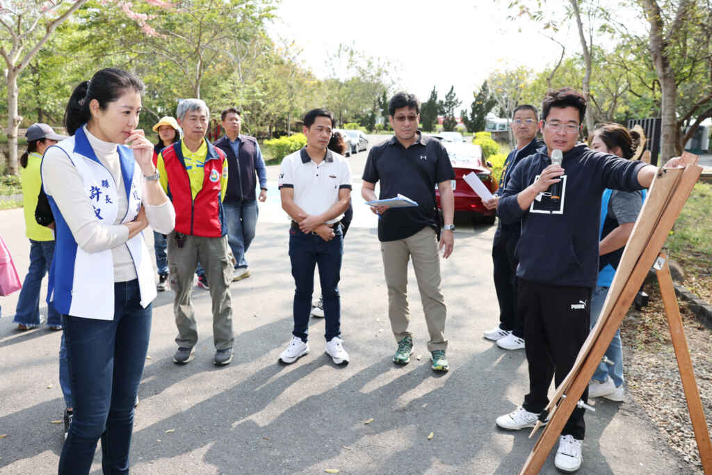 ▲為改善竹山交通狀況，南投縣長許淑華會勘多處道路、排水溝、護岸、擋土牆等工程，傾聽縣民建議，並同意花費約1,700萬元施工改善，以維護用路人的安全。（南投縣政府提供）