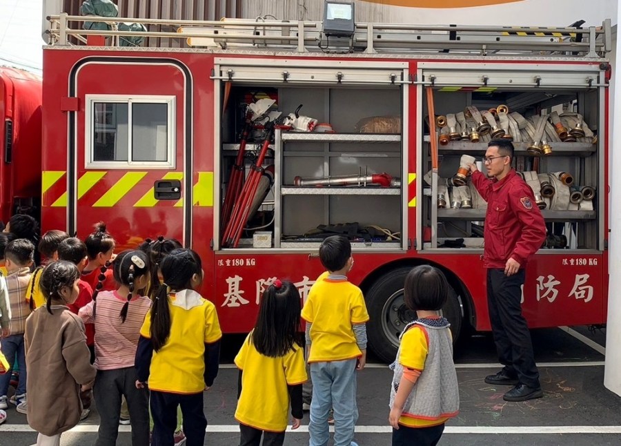 基隆消防局前進幼兒園宣導 游家懿:提高小朋友防火防災意識 163 cnews204240323a02