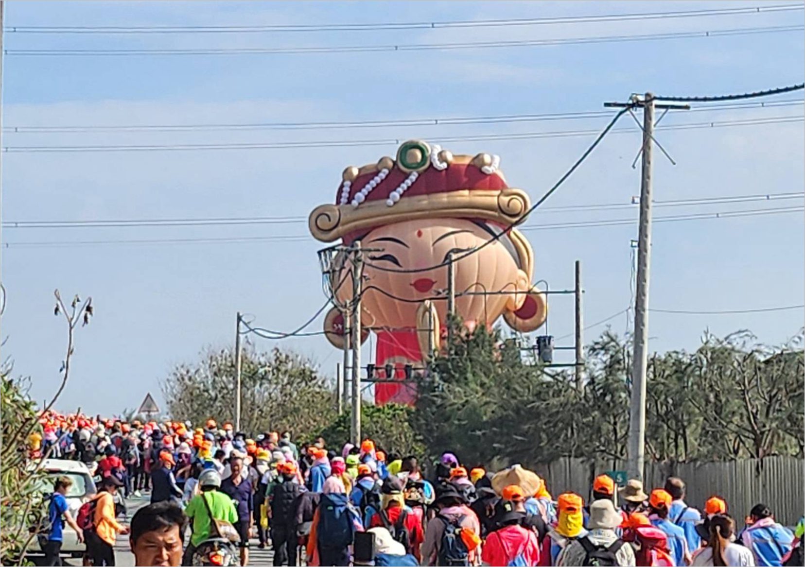 「青操食品」燉飯贊助8萬包！白沙屯媽祖天刈火儀式圓滿完成　雷厝慈母宮盛大迎駕！