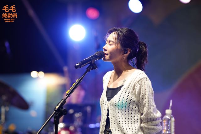 金曲歌手鄭宜農帶來受到許多人喜愛的《金黃色的》.jpg