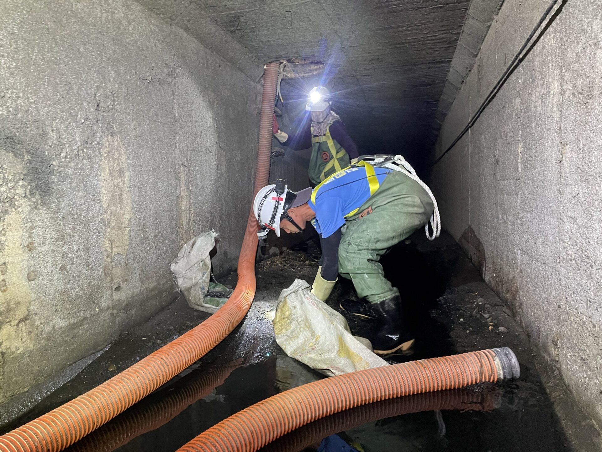 嘉市府視察下水道清淤狀況及水位監控設備 為防汛超前部署