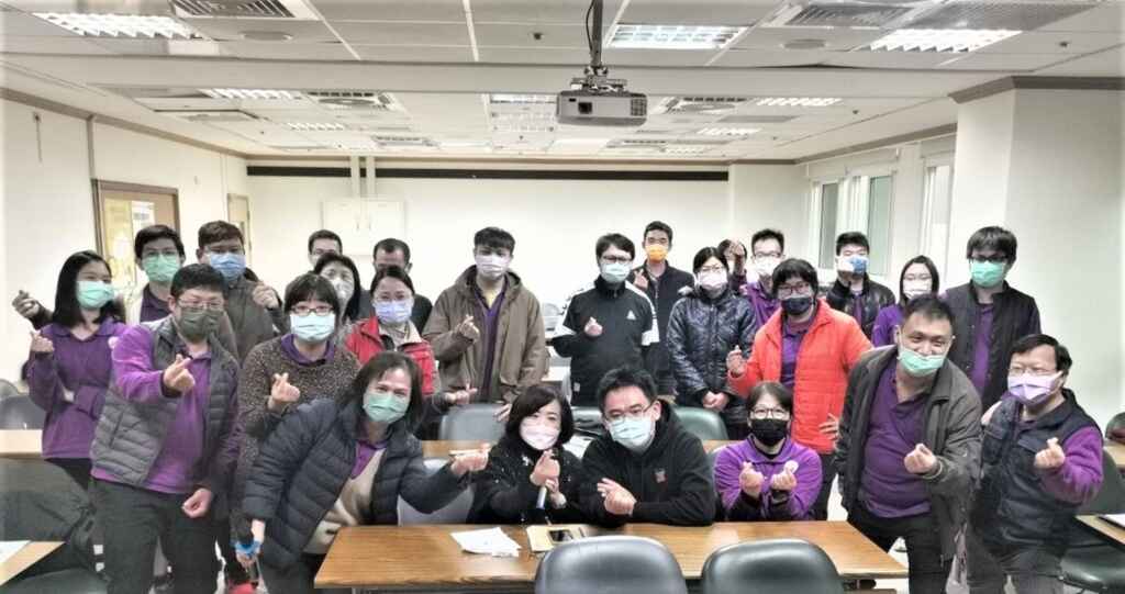 ▲課程結訓日學員開心大合照。(中彰投分署提供)