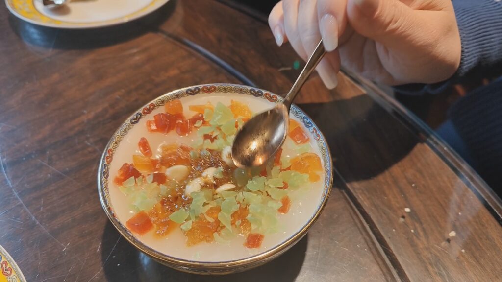 加入瓊脂製作而成的桂花釀(照片:YT「品味之境」)