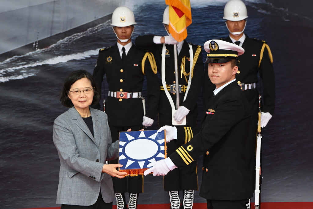 ▲蔡英文總統主持「高效能艦艇安江、萬江軍艦」交艦典禮,共同見證「國艦國造」的豐碩成果。(記者張玉泰攝)
