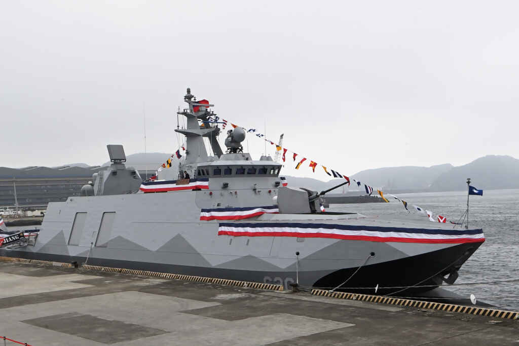 ▲蔡英文總統主持「高效能艦艇安江、萬江軍艦」交艦典禮,共同見證「國艦國造」的豐碩成果。(記者張玉泰攝)