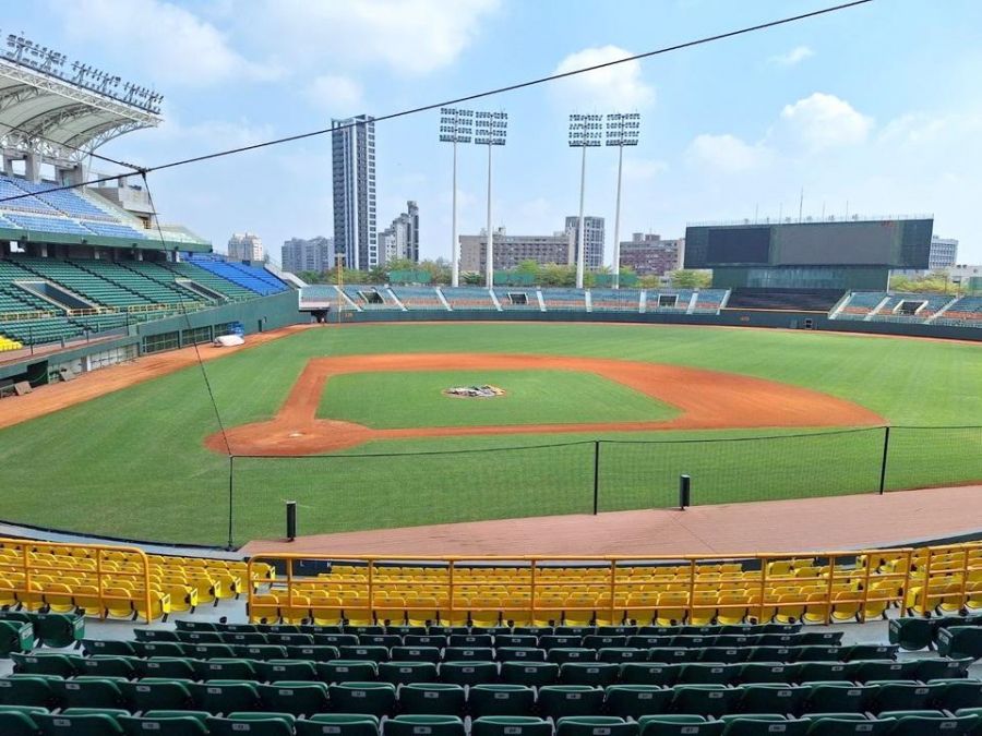 高雄澄清湖棒球場養護整備完成 迎接台鋼開幕首戰