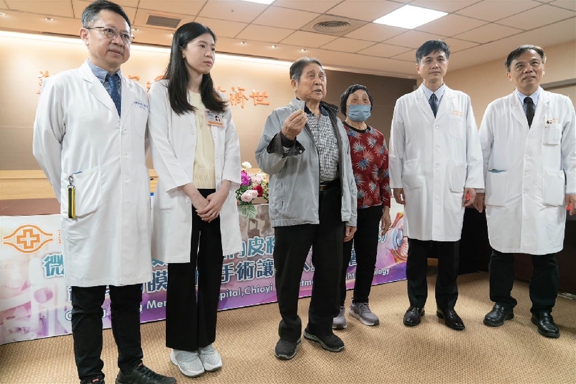 微創角膜後彈力層內皮移植手術(DMEK):新式角膜移植手術讓病人重見曙光