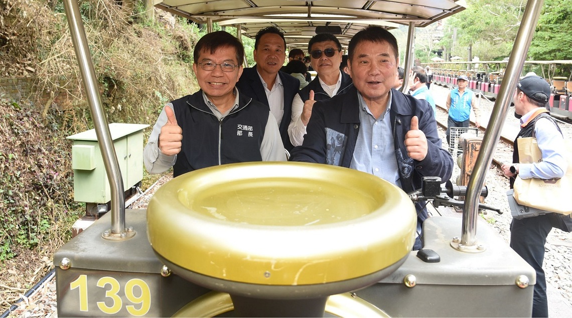王國材會勘舊山線魅力世遺 苗縣府爭取延伸泰安並打造鐵道國際亮點