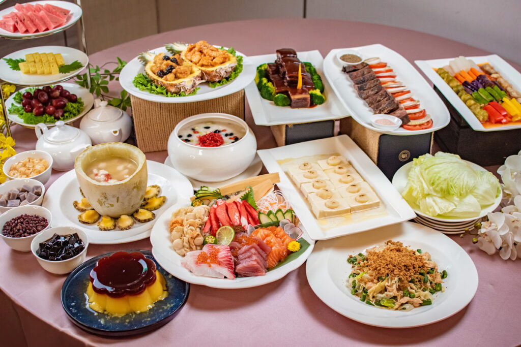 將捷金鬱金香酒店推出的「馬偕宴」,每一道菜用料實在大方,可以看出主廚及設計團隊的用心。(圖-將捷金鬱金香酒店提供)