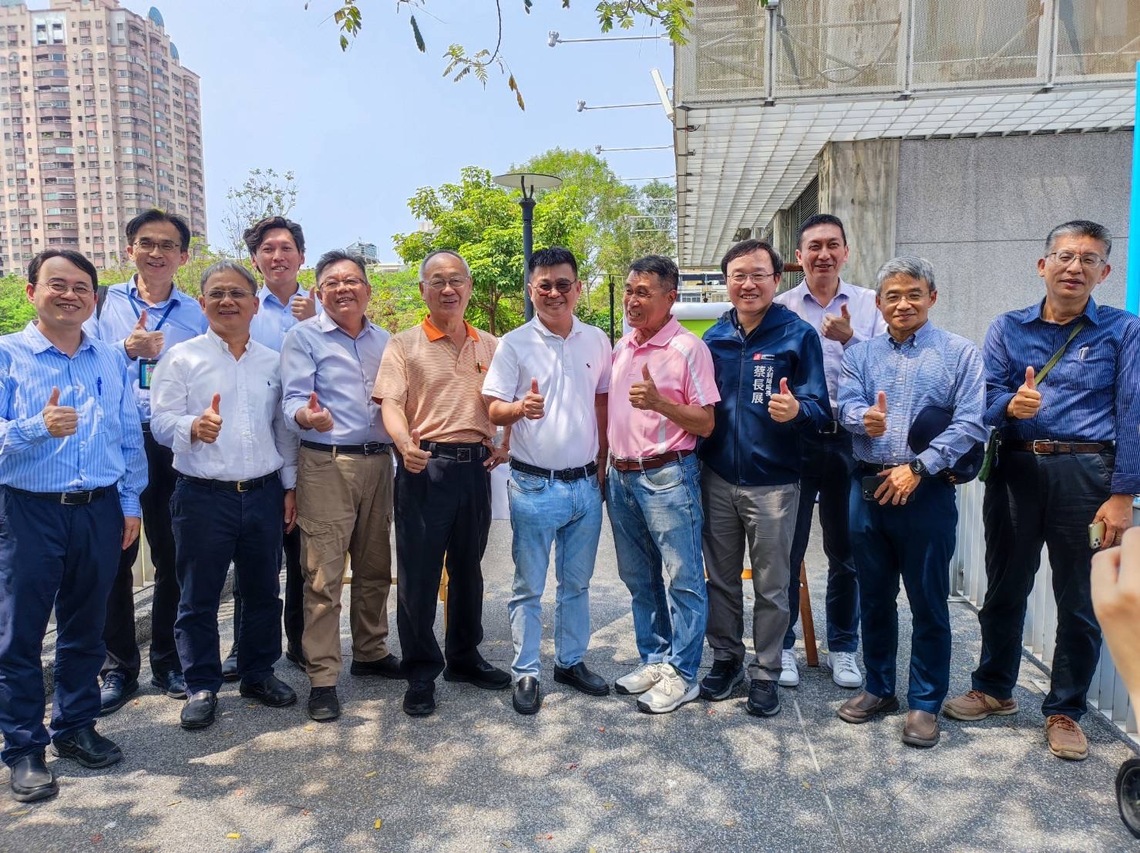 漾新聞|議會農林委員會考察鳳山水資源中心及寶業里滯洪池