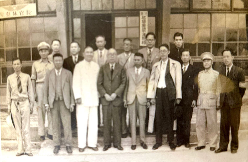 「台灣光復致敬團」成員合影。(台灣抗日志士親屬協進會提供)