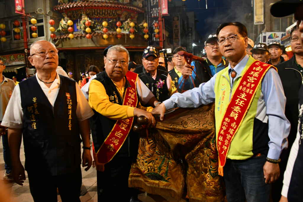 ▲南瑤宮笨港進香完成和新港奉天宮歷史性的「會香（交香）」，印證兩座宮廟之間深厚的情誼，延綿久遠且堅固不移。（彰化市公所提供）