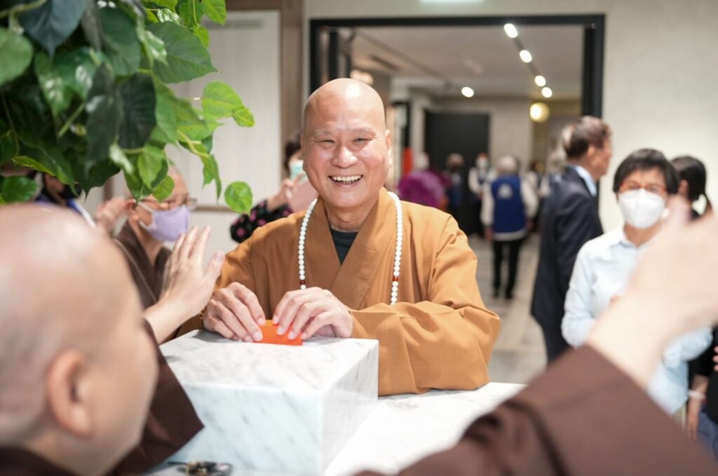 華藏淨宗弘化基金會邀請民眾來新莊念佛感受片刻寧靜
