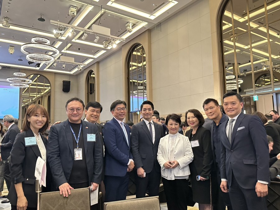盧秀燕出席台灣美國商會謝年飯晚宴 與蔡英文、孫曉雅互動熱絡 288 盧秀燕出席台灣美國商會謝年飯晚宴 與蔡英文、孫曉雅互動熱絡 287