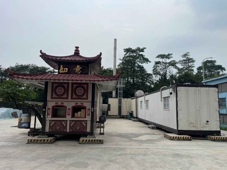 清明紙錢集中燒 綠色祭祖護山林 以功代金做公益 祖先保佑空氣新
