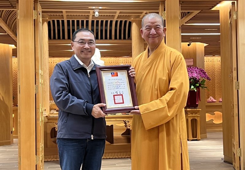 觀世音菩薩誕辰 侯友宜赴千霞山海明寺參拜祈福