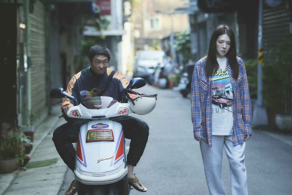 ▲在《不夠善良的我們》中飾演許瑋甯哥哥的柯宇綸，惹哭了一票工作人員。（公視、MyVideo提供）