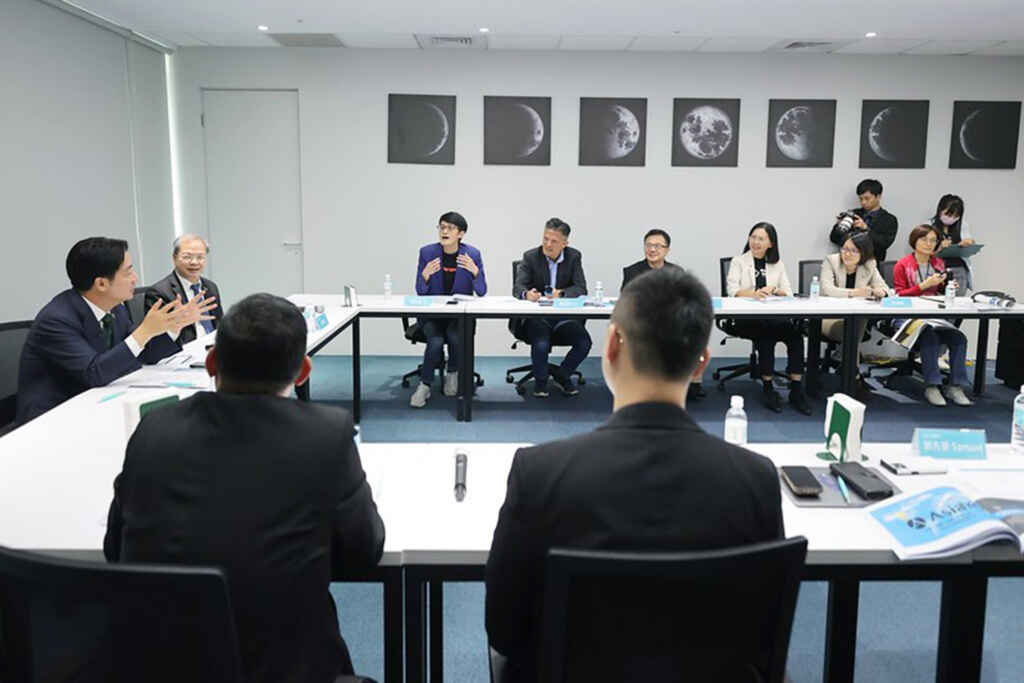 ▲賴清德副總統參訪「酷遊天股份有限公司（KKday）」並與新創旅遊業者座談，感謝業者用數位及新創思維推展觀光。（總統府提供 ）