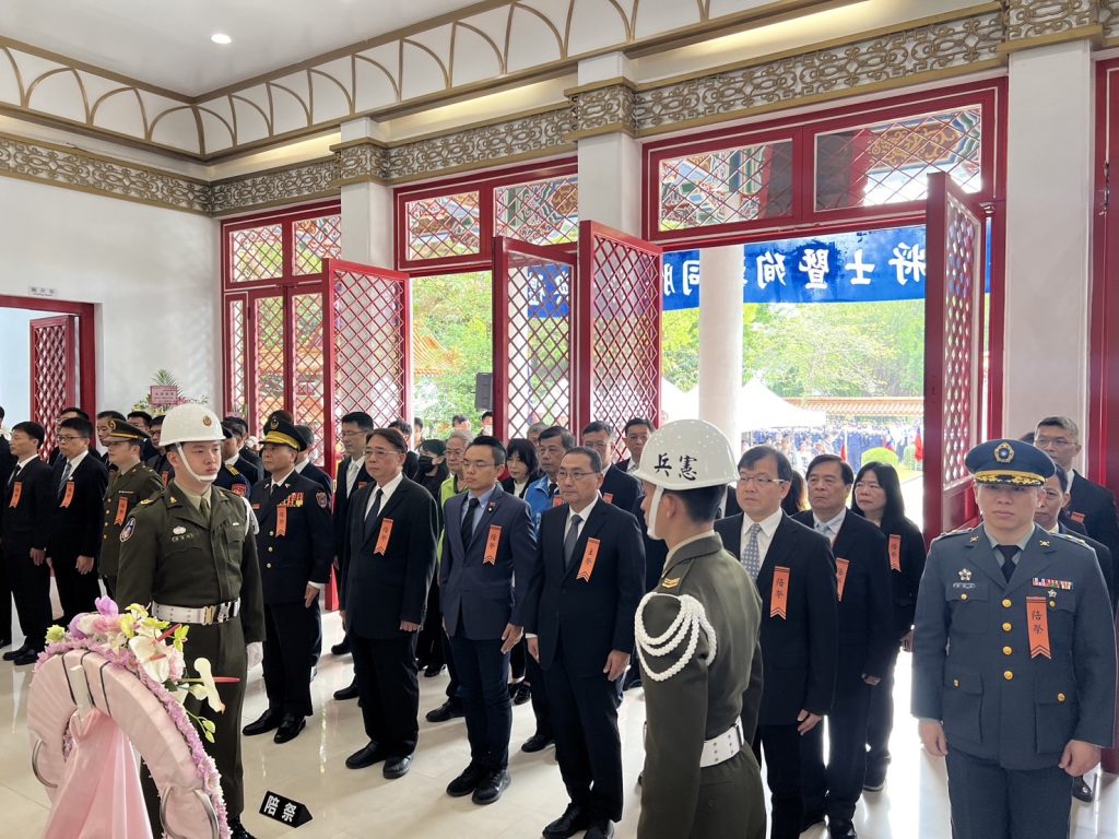 新北市忠烈祠春祭典禮 侯友宜緬懷烈義士英靈。（圖/新北市政府提供）