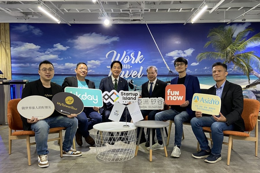 賴清德訪Gogolook、KKday新創 聚焦新世代旅遊、數位、國際開拓 240 賴清德訪Gogolook、KKday新創 聚焦新世代旅遊、數位、國際開拓 239