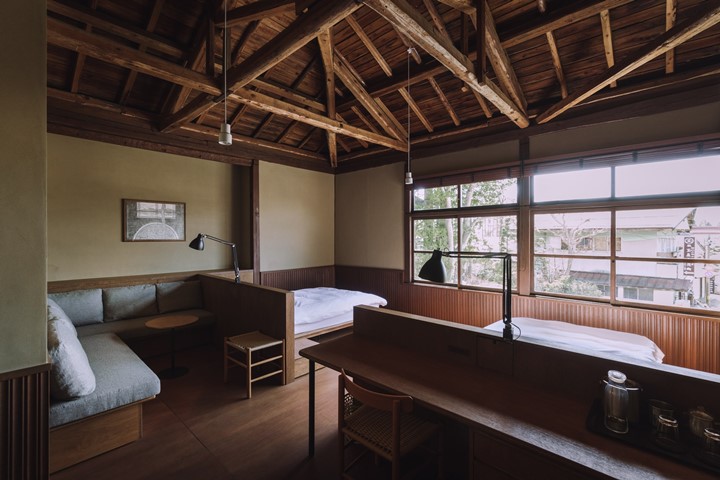 住在長野戶隱巨木森林！茅葺屋包棟旅館4月新開幕