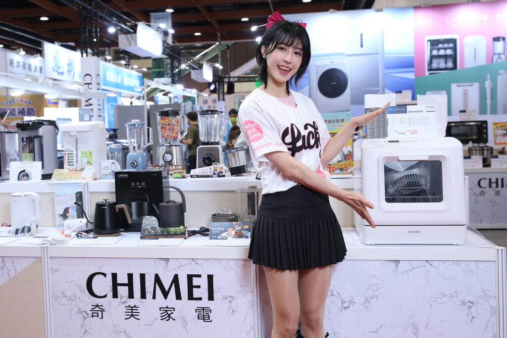 CHIMEI奇美家電品牌推廣大使「LOLO」甜美演繹廚房小家電的居家質感生活