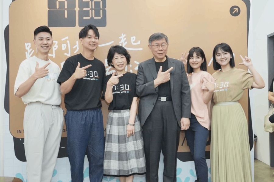 柯文哲邀小草7:30「開晨會」 民眾黨黨公職早起上工 234 照片來源:台灣民眾黨
