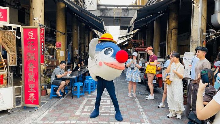 跟著魚頭君追球趣「紅球台南」歷史街區策展活動開跑