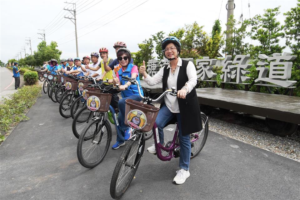 ▲彰化糖鐵國家綠道榮膺2023台灣景觀大獎「佳作」，彰化縣長王惠美邀請全國鄉親體驗一日雙爐之旅。（記者張溎壕攝）