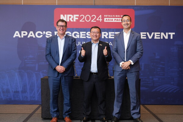 Ryf Quail, Managing Director, NRF 2024: Retail’s Big Show Asia Pacific, Comexposium (left), Poh Chi Chuan, Executive Director, Exhibitions and Conferences, Experience Development Group, Singapore Tourism Board (STB) and David Mann, Chief Economist, Asia Pacific, Mastercard (extreme right). Ryf Quail, Managing Director, NRF 2024: Retail’s Big Show Asia Pacific, Comexposium (left), Poh Chi Chuan, Executive Director, Exhibitions and Conferences, Experience Development Group, Singapore Tourism Board (STB) and David Mann, Chief Economist, Asia Pacific, Mastercard (extreme right).