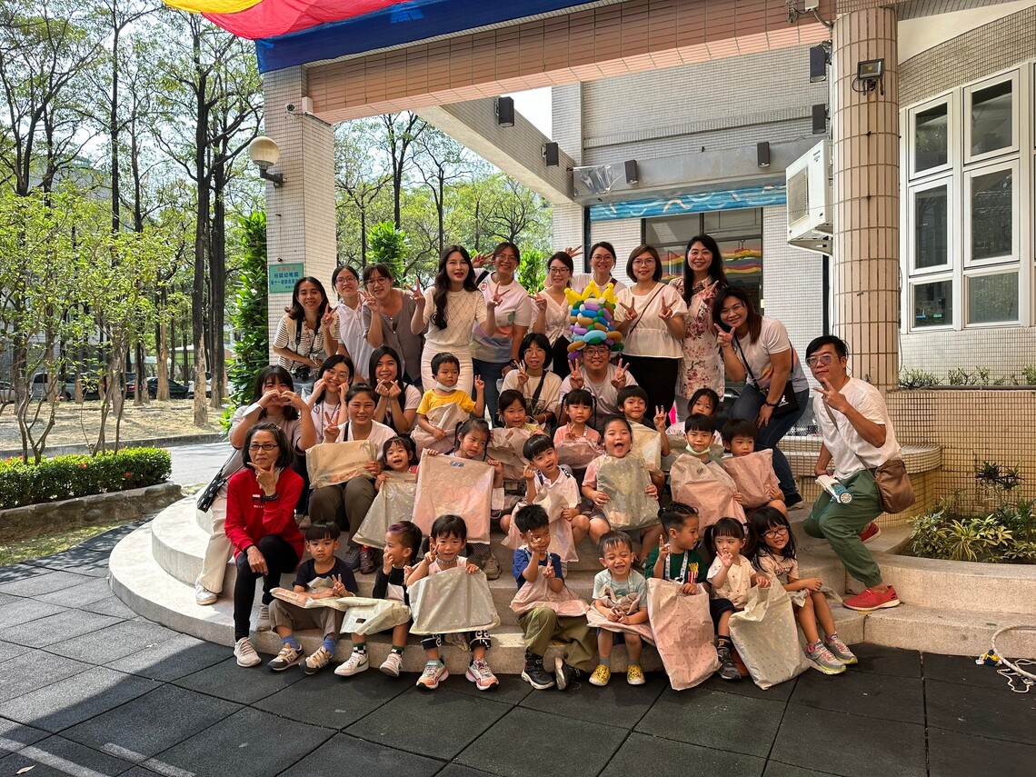 漾新聞|裕誠幼兒園兒童節科學泡泡魔術秀進校園