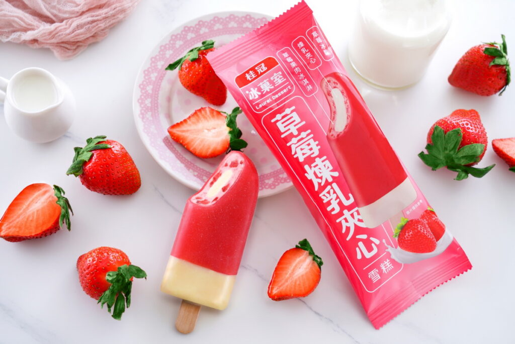桂冠冰菓室-「草莓煉乳夾心雪糕」