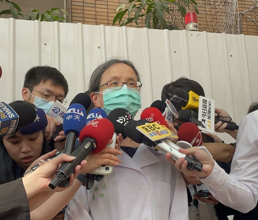 【有影】揪出「廚師手沾毒」關鍵是他一想法! 台大法醫所出面還原檢驗、排除下毒 244 【有影】揪出「廚師手沾毒」關鍵是他一想法! 台大法醫所出面還原檢驗、排除下毒 243