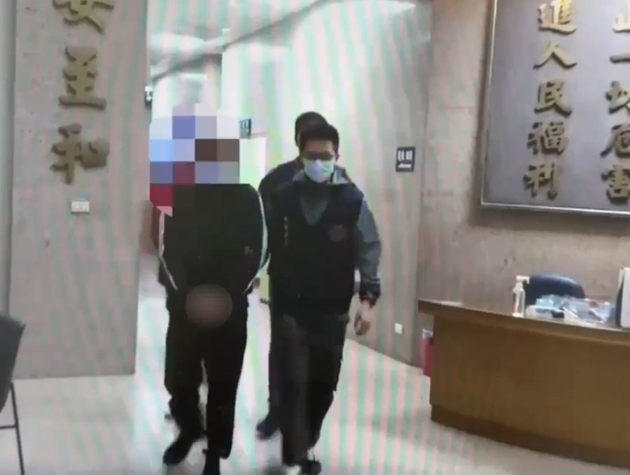 假借碰撞車禍勒索 監視器建功兩男涉詐被逮 258 cnews204240402a06