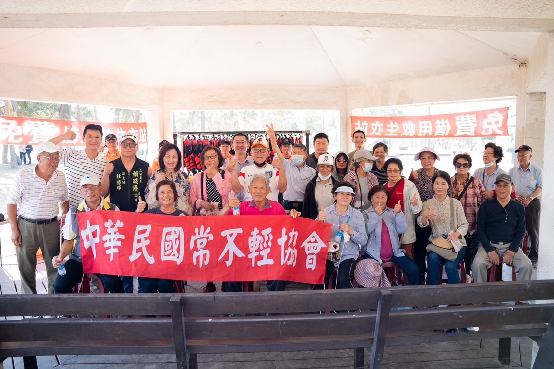 漾新聞|旗津救生衣免費租借站今開張 守護生命再啟動