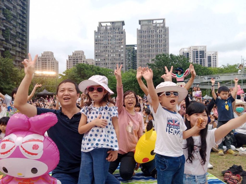 竹北兒童節沉浸式的體驗充滿歡笑和冒險,大小朋友歡呼連連。(圖/記者黃溎芬翻攝)