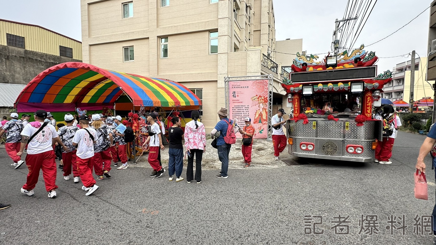 百年休息站茄苳里延續傳統 守護大甲媽香客。直播組提供